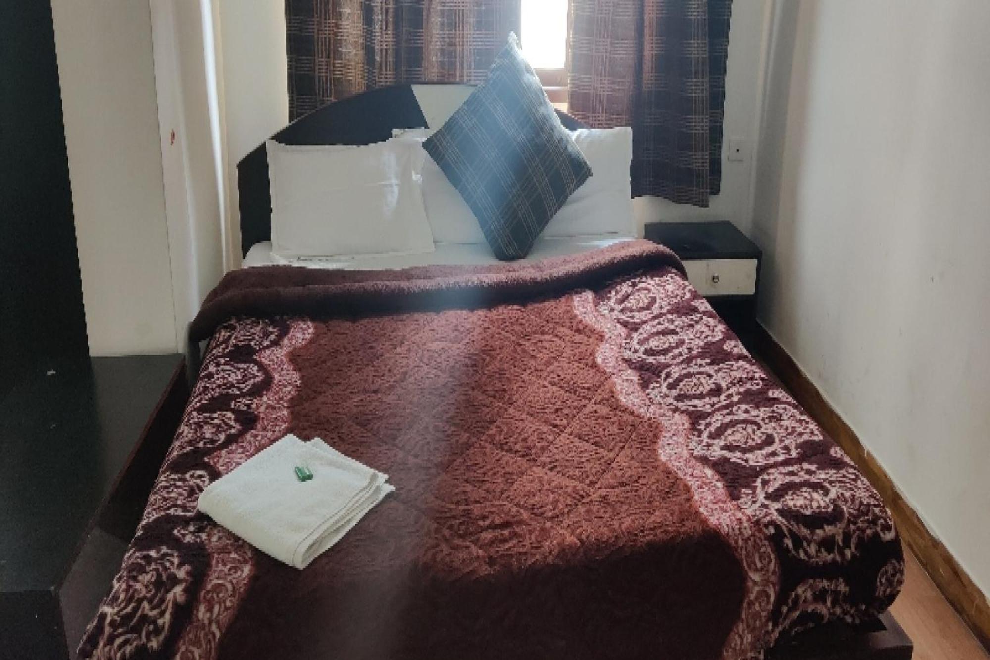 OYO 8272 Hotel Pratigya Residency Gangtok Bagian luar foto