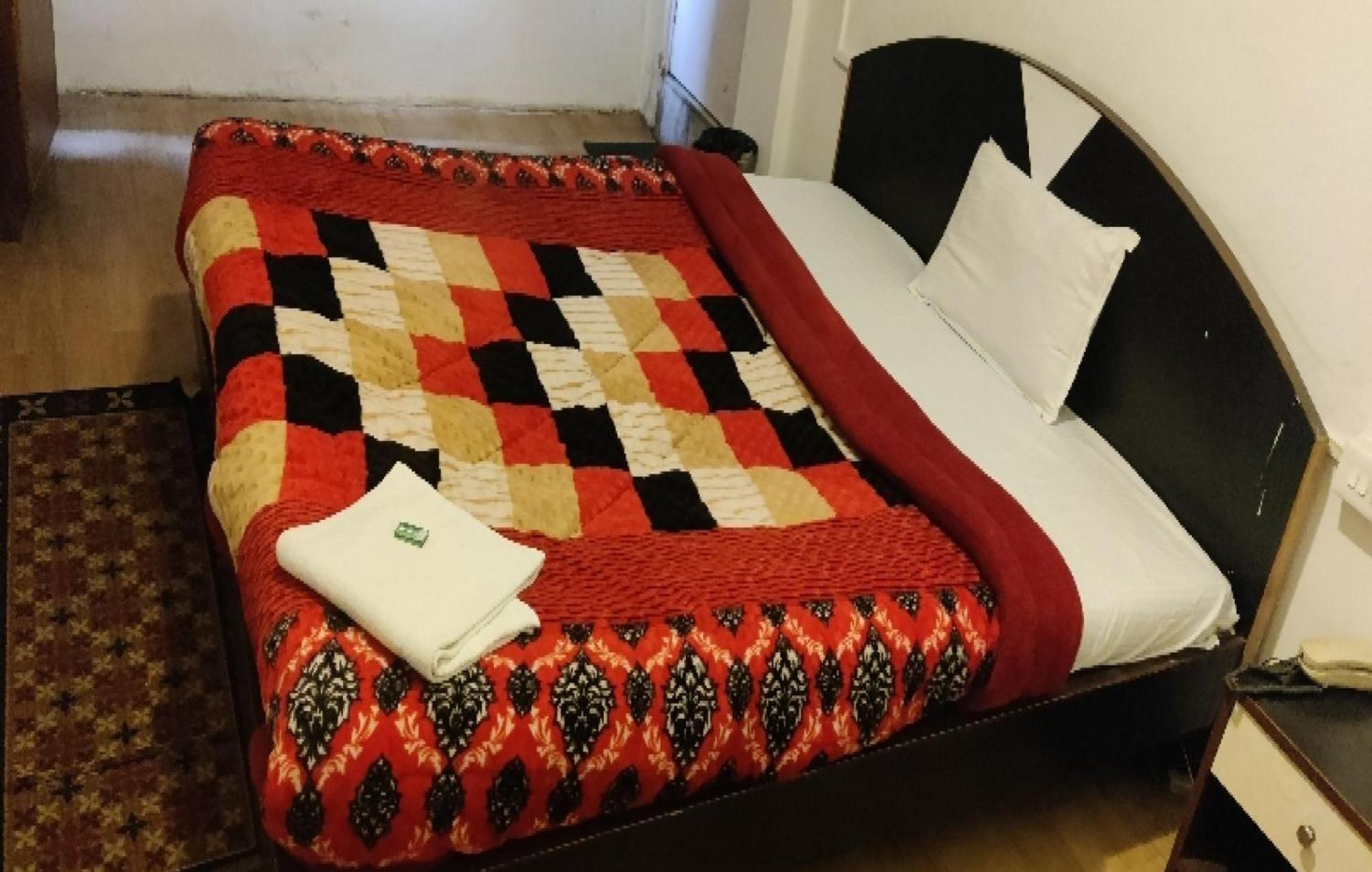 OYO 8272 Hotel Pratigya Residency Gangtok Bagian luar foto